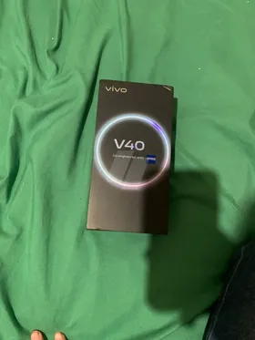 Vivo v40
