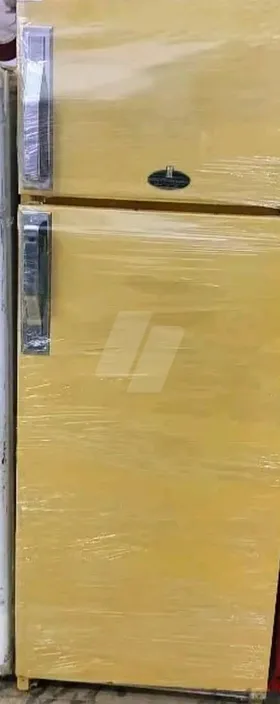  ثلاجة كريازى ١٢ قدم  