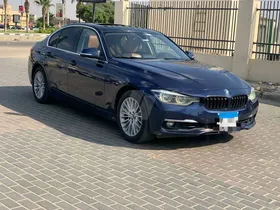 BMW 320i 2019