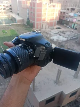 كانون 600D