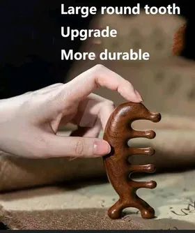 مشط تدليك خشب الصندل مستورد 