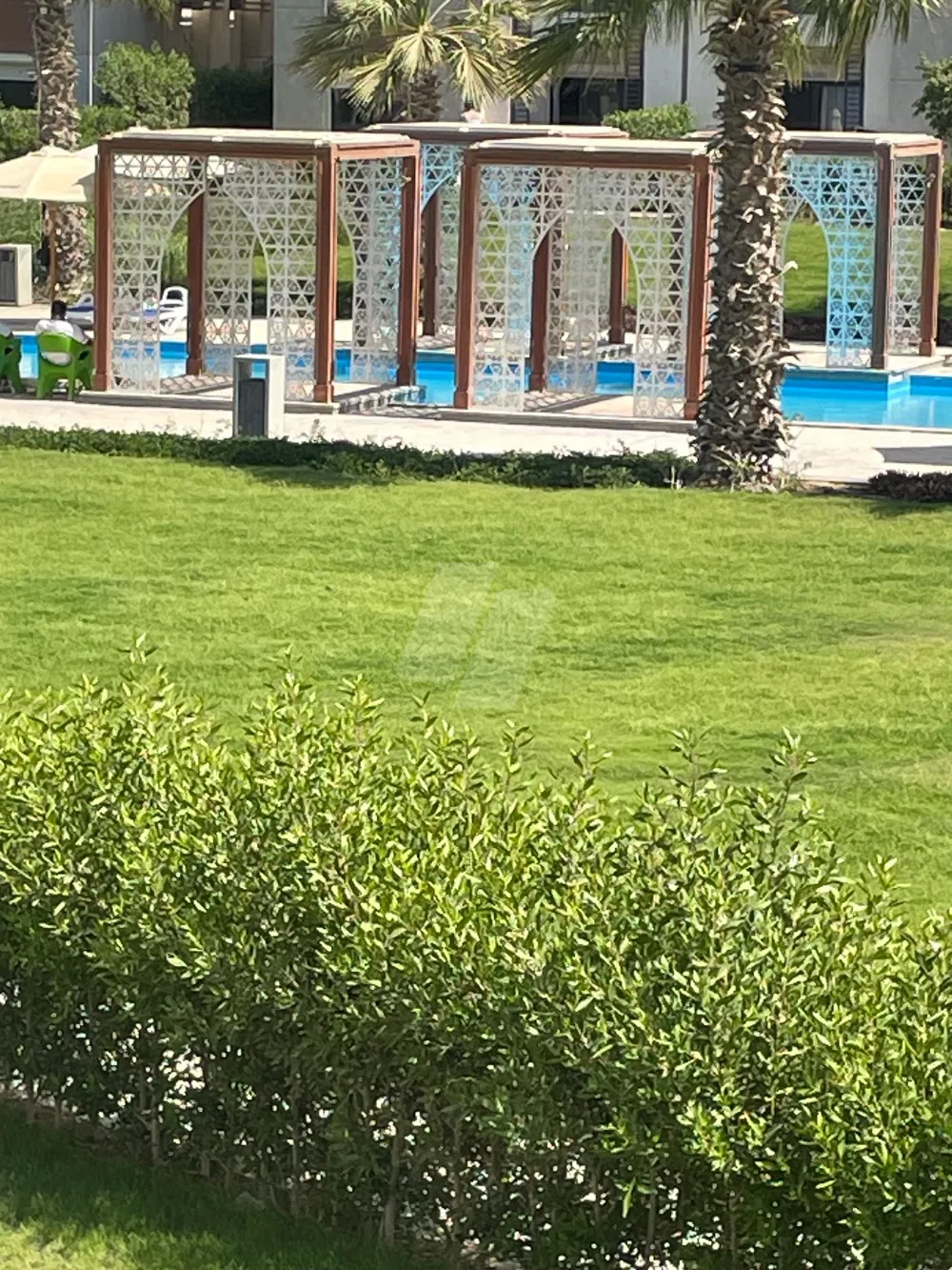 https://4swapp.azureedge.net/4swapp/media/cover/638899326954682166/f617c917-9d03-49a3-9de6-45eeb5643f11