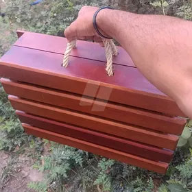 الترابيزة المحمولة 