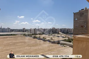 شقة للبيع 143 م سموحة  (ش عمارات الضباط ) وبالقرب من جامعة فاروس