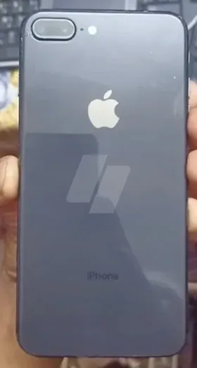 ايفون  (8 plus )ذاكره 256