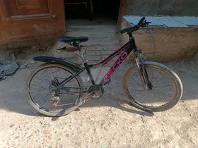 ٢ دراجه سباق