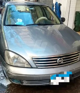 Nissan _ Sunny 2014