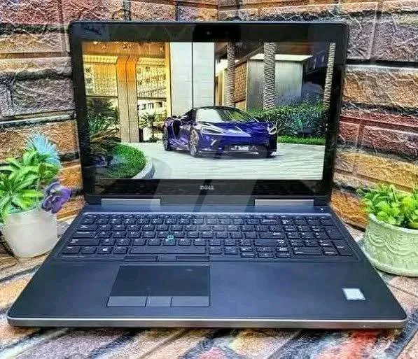 https://4swapp.azureedge.net/4swapp/media/cover/638910278438954492/17cbbaf0-a925-4107-b8fb-b4ebed91b56a