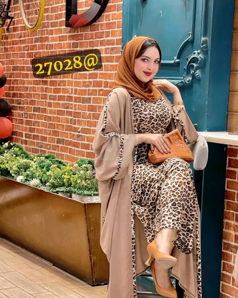 https://4swapp.azureedge.net/4swapp/media/cover/638912984604926494/f00444ac-bb81-434f-a4b2-6be29280ef7b
