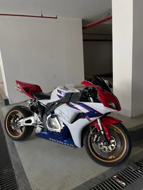 Cbr 2007 zero fully coustmized 