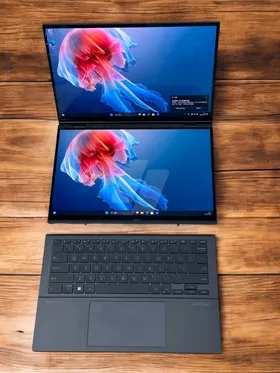 Asus zenbook duo 2025 Ultra 9 / 32 G RAM / 1 TR