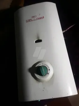 سخان غاز اولمبيك ١٠لتر 