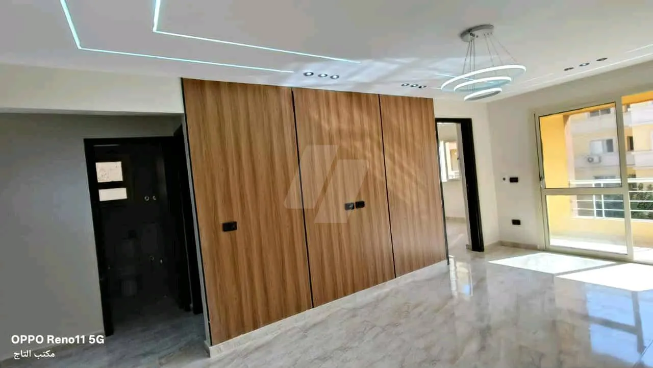 https://4swapp.azureedge.net/4swapp/media/cover/638919299172348810/6e0ff572-ae67-4635-bd7c-528f4e260efd