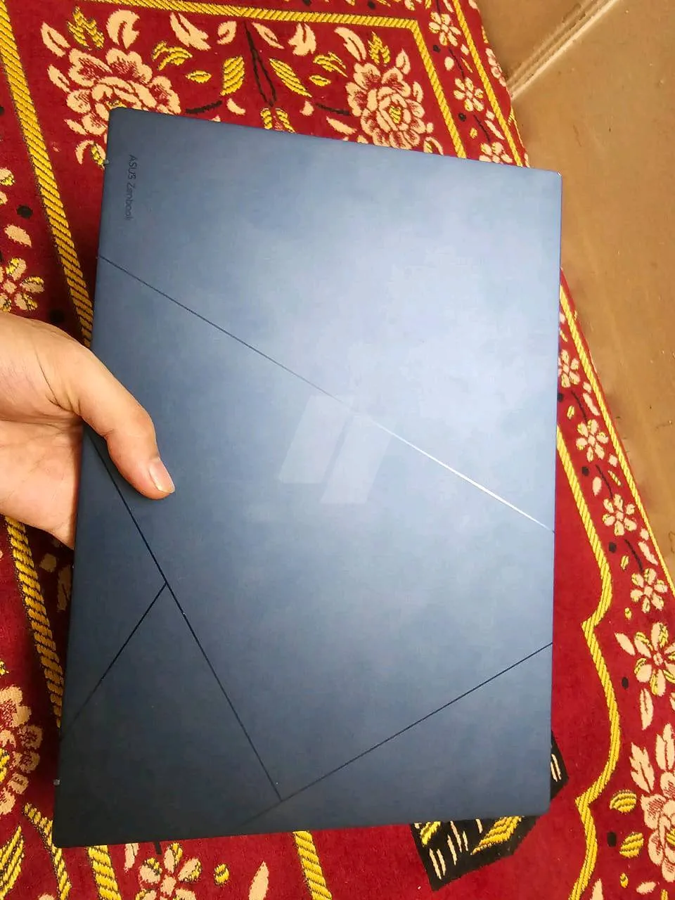 https://4swapp.azureedge.net/4swapp/media/cover/638919458636783274/cc433c4a-b7ff-4e34-844f-63e5ebad944b
