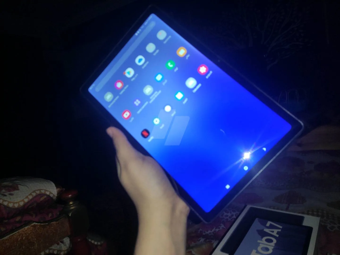 https://4swapp.azureedge.net/4swapp/media/cover/638919912620465802/6ccaed73-dfe6-46e7-b1e7-6d498978bbd4