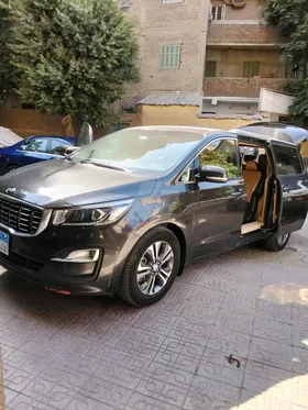  Kia _ Carnival _2020