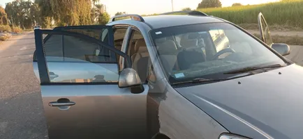  Kia _ Carens _2010 