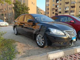  Nissan _ Sentra _ 2018
