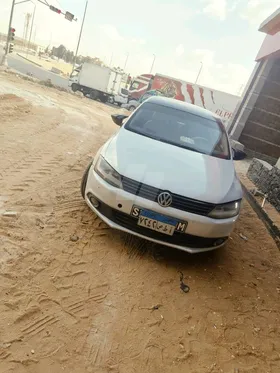  Volkswagen _ Jetta _ 2013