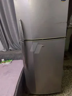 تلاجه 