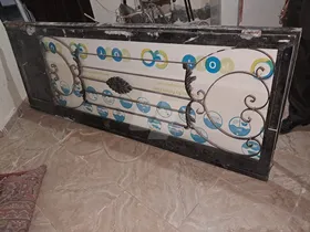 باب حديد