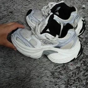 كوتش Balenciaga X10 miror