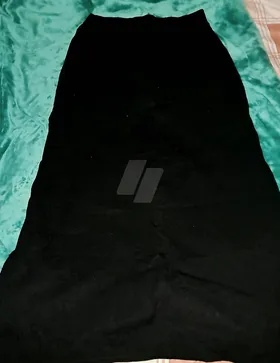 SUCK BLACK SKIRT 