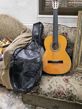 جيتار للموسيقى 