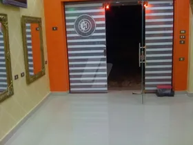 محل للإيجار في الشيخ زايد 