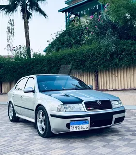 اوكتافيا A4للبيع2004