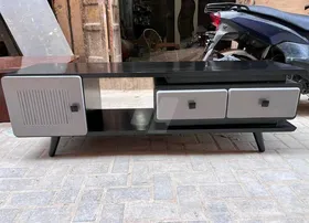 تربيزة شاشة Furniture oh 