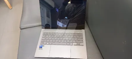Asus zenbooks14