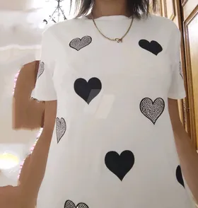 تيشرت قلوب