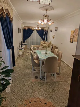 شقة فاخرة للبيع مفروشة بالكامل – عمارات أول مايو، مدينة نصر