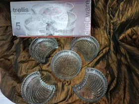 طقم تقديم مكسرات