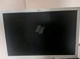 Fujitsu شاشه 