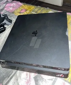 playstation 4 silm