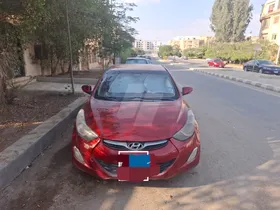 Hyundai Elantra 2012