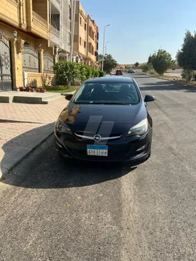 اوبل استرا ٢٠١٧