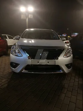 Nissan _ Sunny 2026