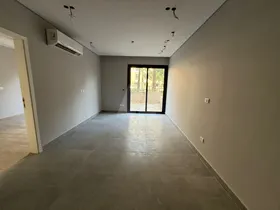 للايجار استديو في كمبوند فيلدج ويست الشيخ زايد   Studio for rent in Village West Compound, Sheikh Zayed.