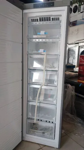 7ادراج زيرو فرز تانى  ديب فريزر ايرستون 