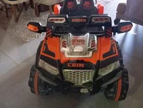 سيارة جيب كهربائيه 