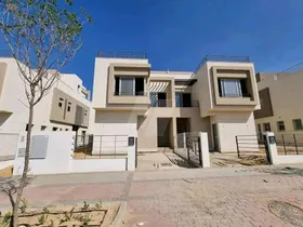 توين هاوس موقع مميز جدا اقل من المدفوع لسرعه البيع