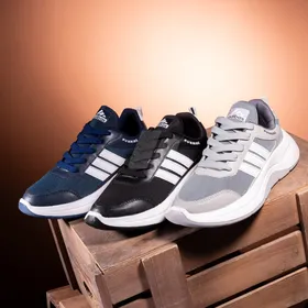 Adidas GA2 كاوتش رياضي