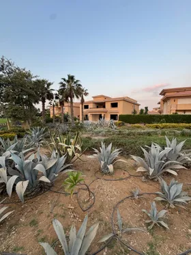 اكبر نموذج فيلات للبيع في مدينتي على الجولف 