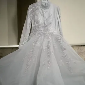 فستان سواريه للبيع 