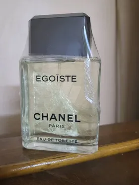 شانيل ايجوست