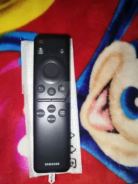 رموت شاشات سامسونج شحن طاقه شمسيه وضوئي الاصلي 