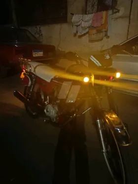 موتوسيكل للبيع موديل  2011 زيرو 